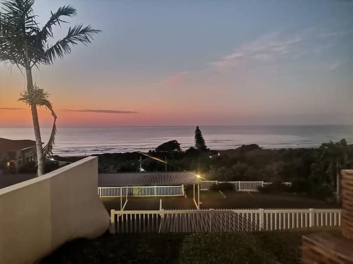 Escape to Illovo Beach! NO 7 - Image 3